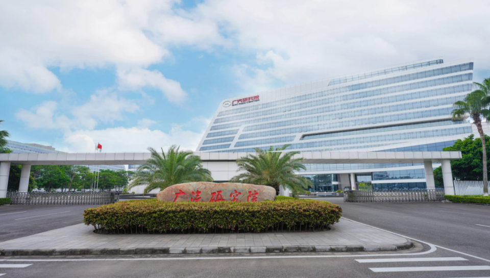 北京首钢训练开放日，赛前官宣签约引欢呼，欧超杯在即，资深球员宣示担当的简单介绍-开云体育首页登陆