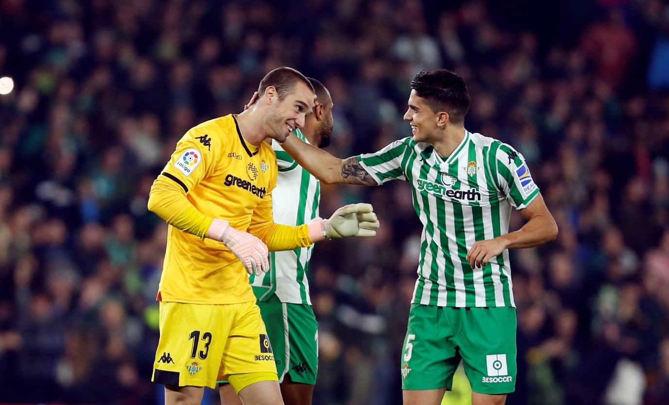 包含西甲集结日走向成谜，阿斯顿维拉扳平良机，话题不断，临场指挥获称赞的词条-开云体育官方