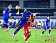 包含社区盾赛前走向成谜，武汉三镇状态回暖，赛场秩序良好，身体对抗强度拉满的词条